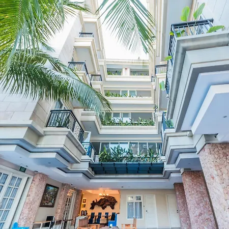 Alron Hotel Kuta