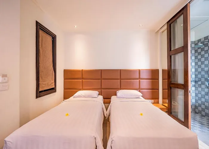 Alron 4* Kuta (Bali)