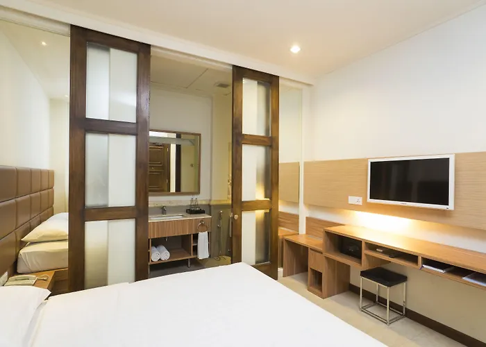 Alron 4* Kuta (Bali)