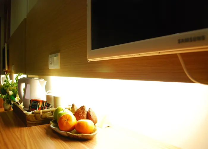 Alron Hotel