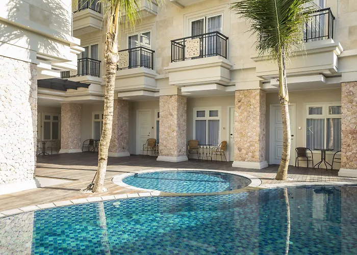 Alron Hotel Kuta (Bali)