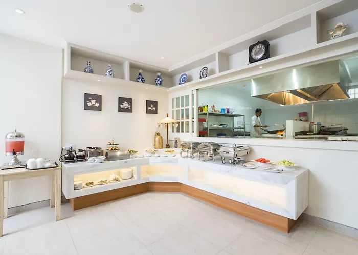 Alron Hotel Kuta (Bali)