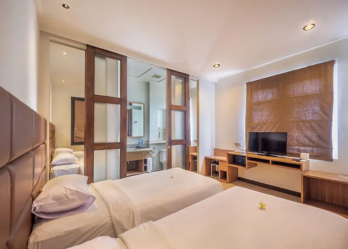 Alron 4* Kuta (Bali)